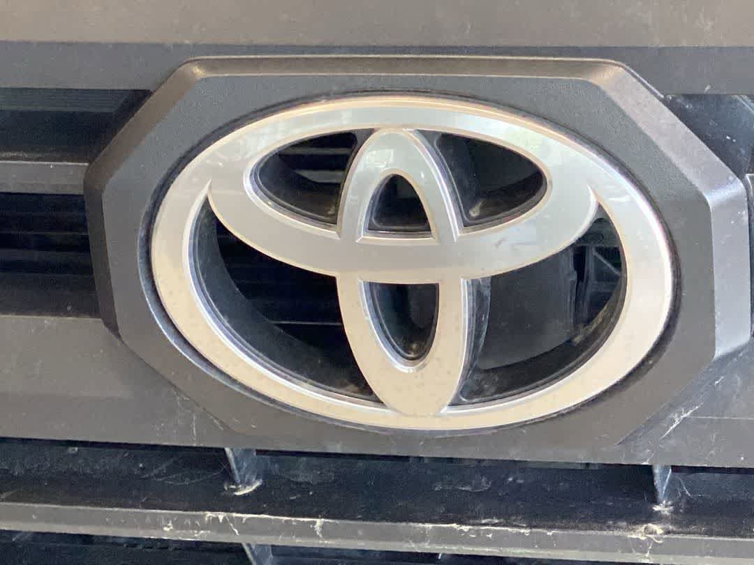 Thumbnail: 2024 Toyota Tacoma - 10