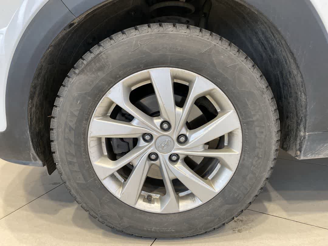 Thumbnail: 2019 Hyundai Tucson - 10