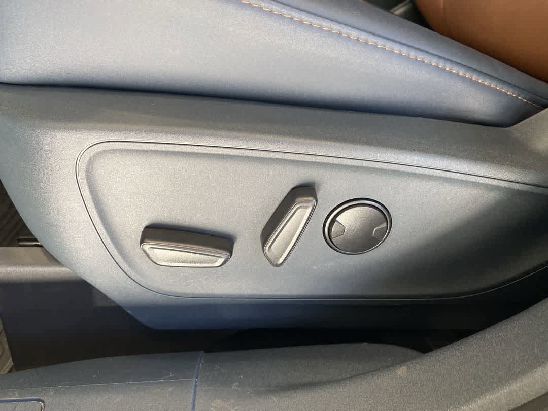 Thumbnail: 2022 Ford Maverick - 14