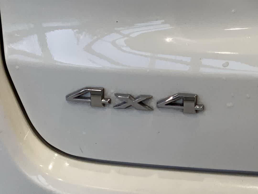 Thumbnail: 2018 Jeep Compass - 11