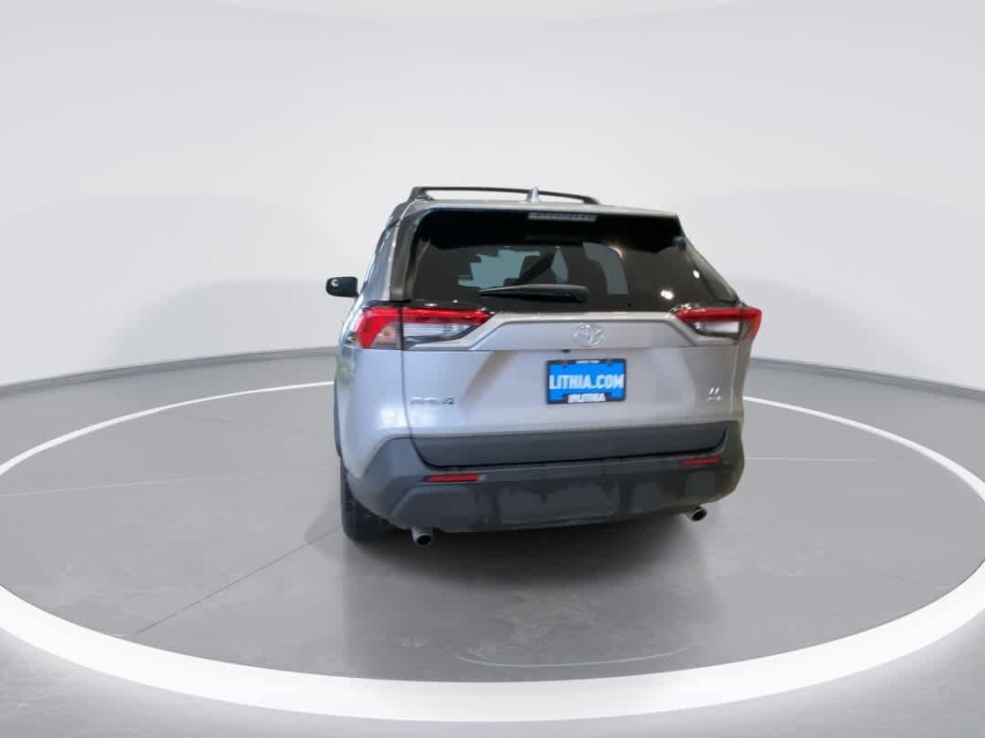 Thumbnail: 2020 Toyota RAV4 - 7