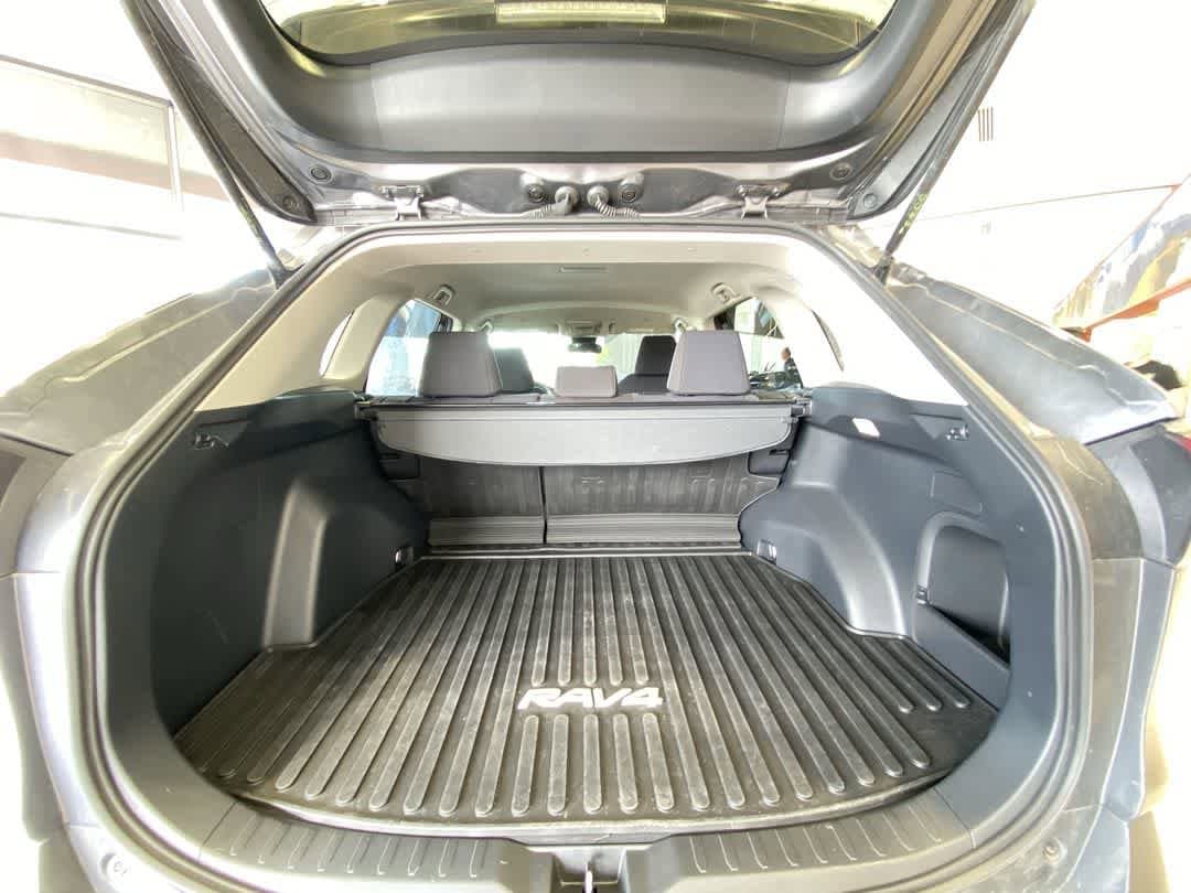 Thumbnail: 2024 Toyota RAV4 - 25