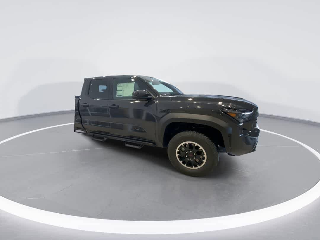 Thumbnail: 2025 Toyota Tacoma - 2