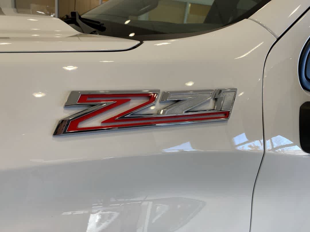 Thumbnail: 2020 Chevrolet Silverado 1500 - 10