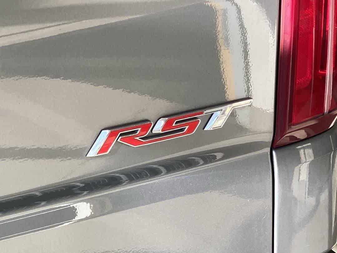 Thumbnail: 2019 Chevrolet Silverado 1500 - 12