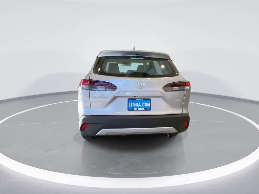 Thumbnail: 2026 Toyota Corolla Cross - 7