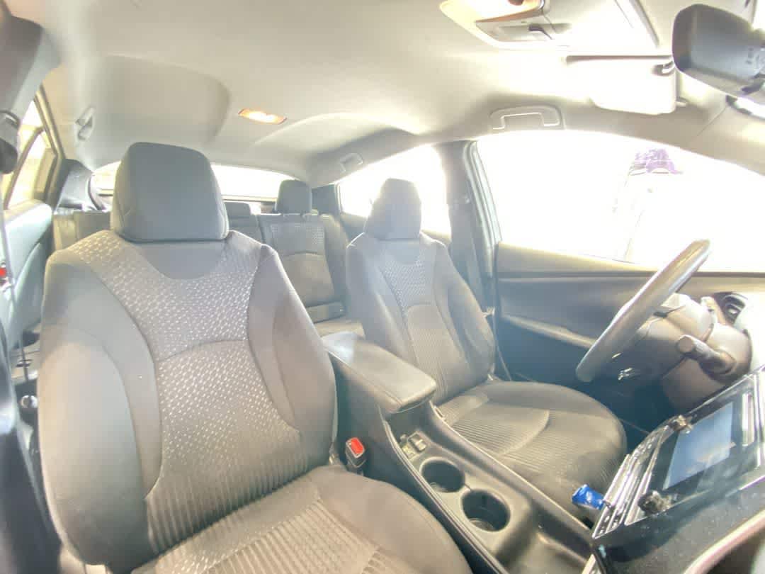 Thumbnail: 2018 Toyota Prius - 26