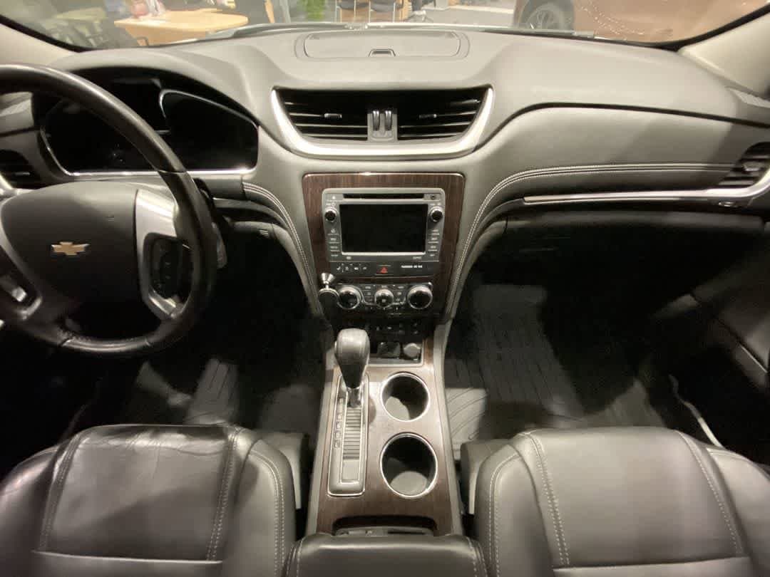 Thumbnail: 2016 Chevrolet Traverse - 23