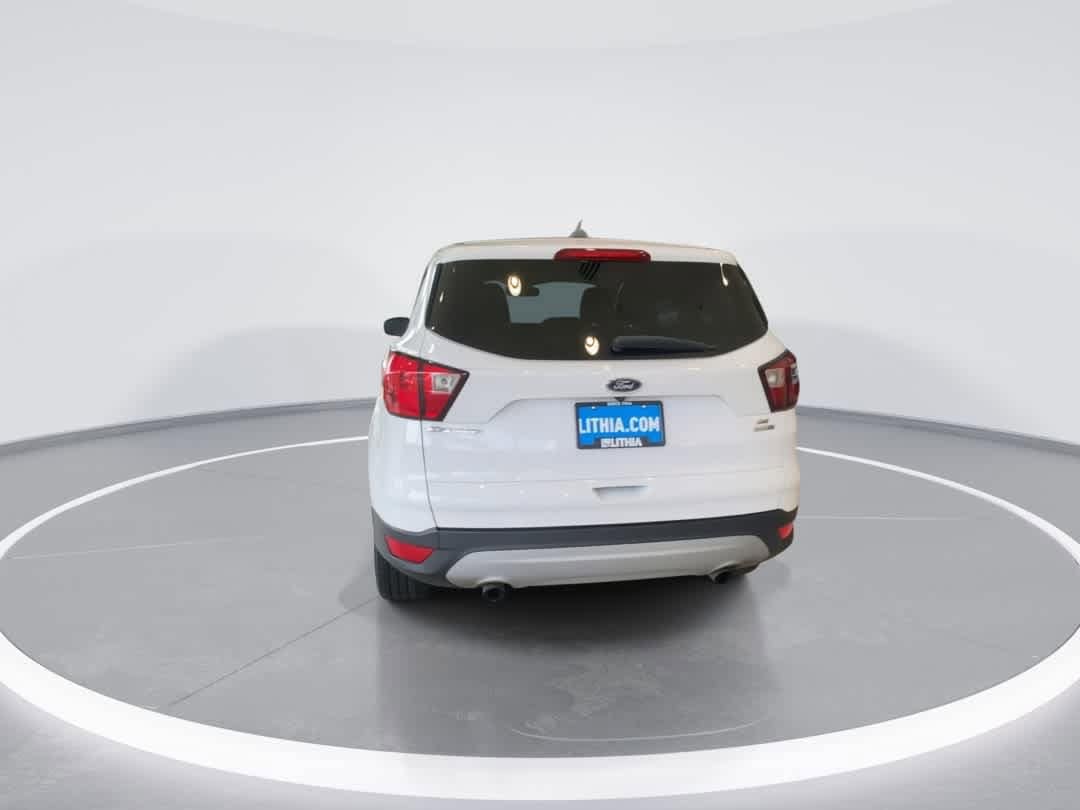 Thumbnail: 2019 Ford Escape - 7