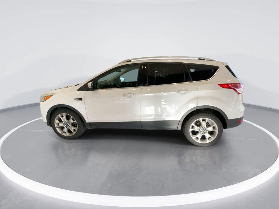 Thumbnail: 2015 Ford Escape - 5