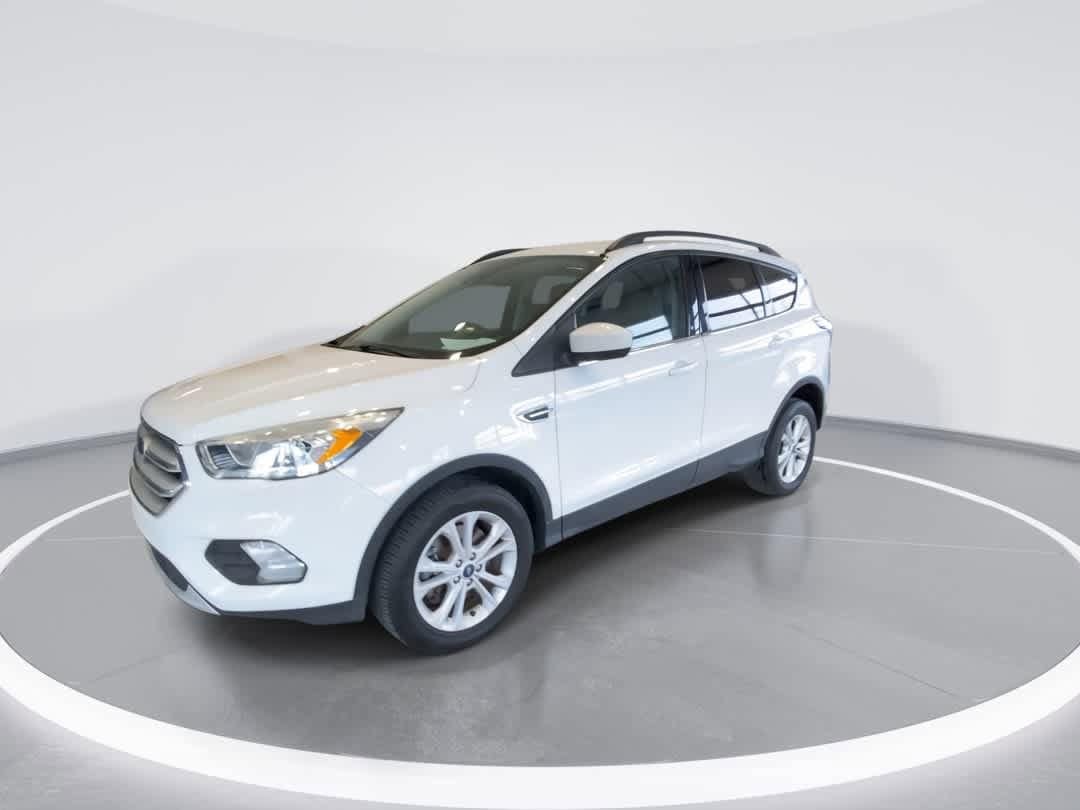 Thumbnail: 2018 Ford Escape - 4