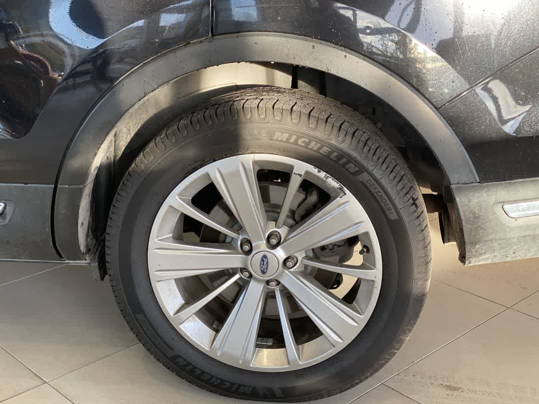 Thumbnail: 2019 Ford Explorer - 12