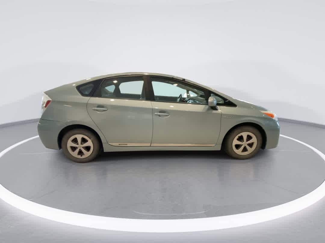 Thumbnail: 2013 Toyota Prius - 9