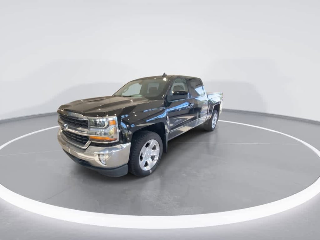 Used 2018 Chevrolet Silverado 1500 LT w/1LT Truck Crew Cab