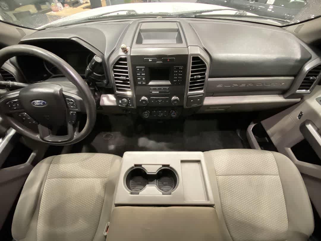 Thumbnail: 2017 Ford F-350 - 23