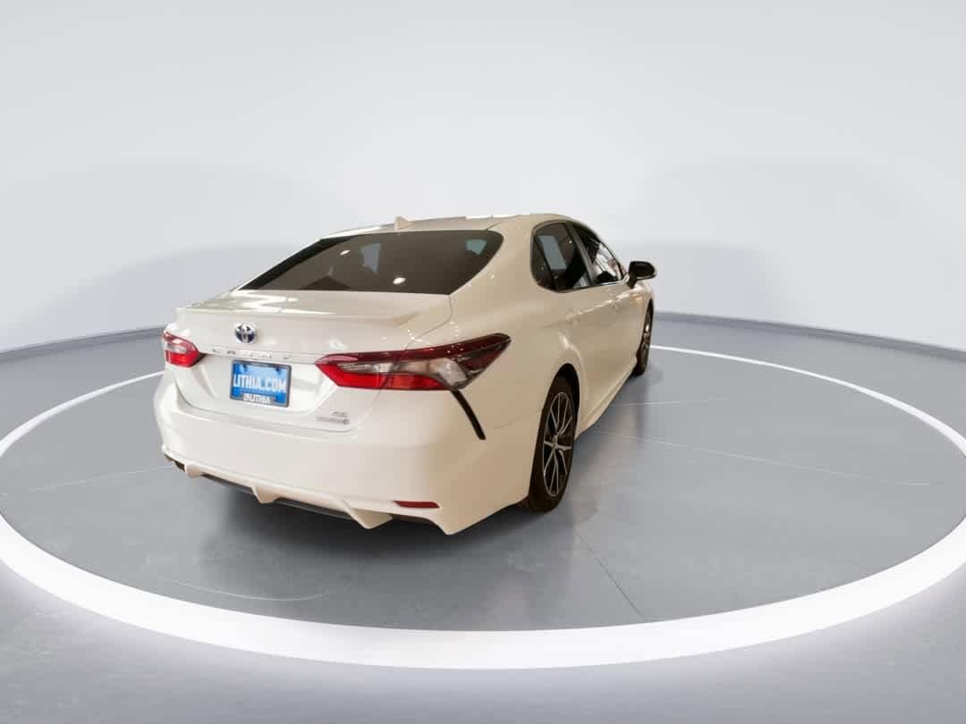 Thumbnail: 2022 Toyota Camry - 8