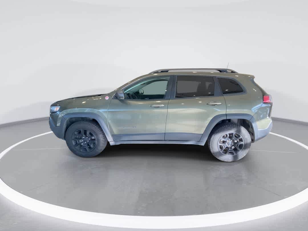Thumbnail: 2019 Jeep Cherokee - 5
