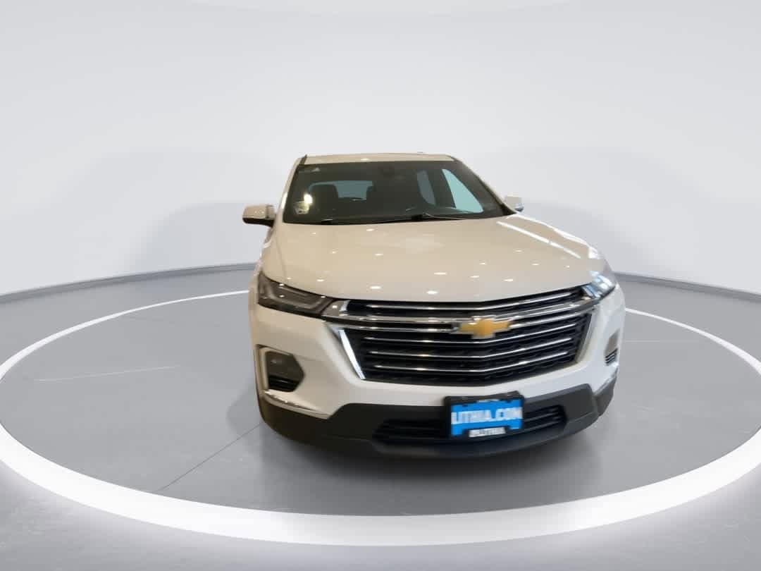 Thumbnail: 2022 Chevrolet Traverse - 3