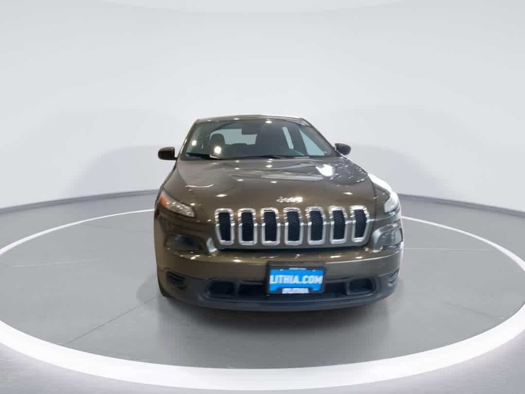 Thumbnail: 2015 Jeep Cherokee - 3
