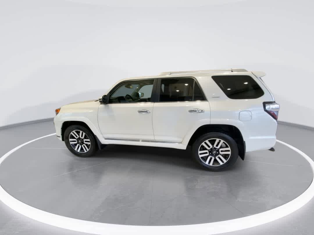 Thumbnail: 2021 Toyota 4Runner - 5