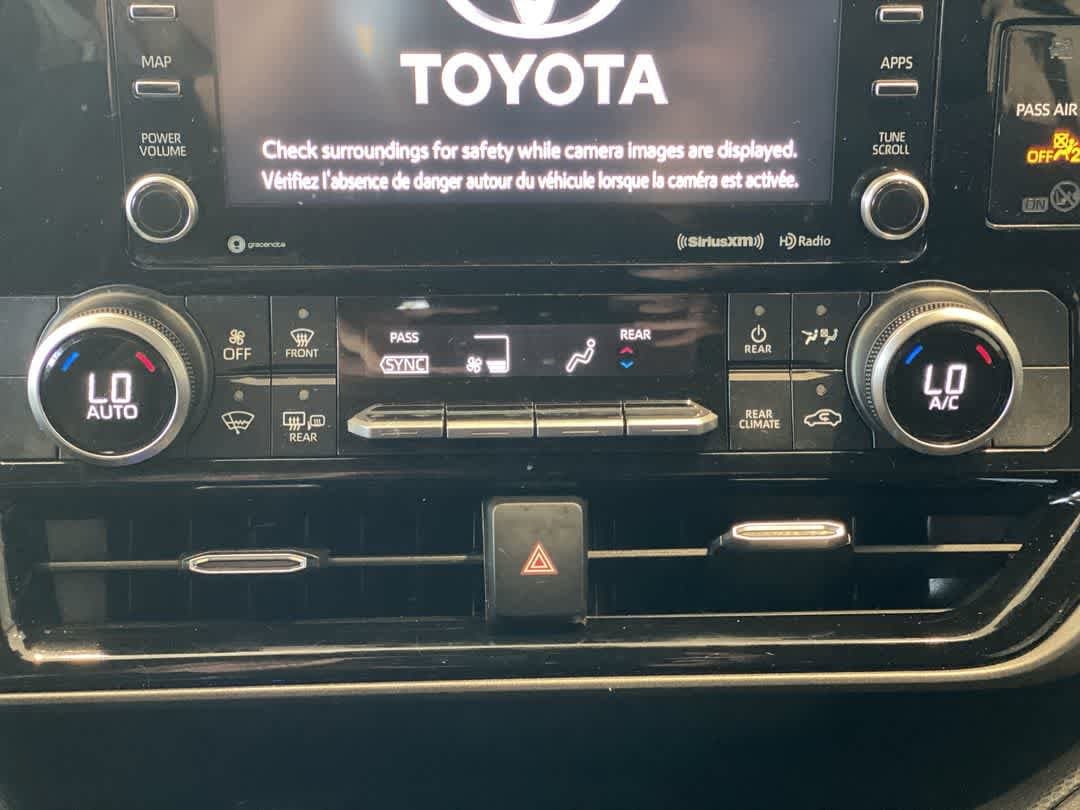 Thumbnail: 2021 Toyota Highlander - 21