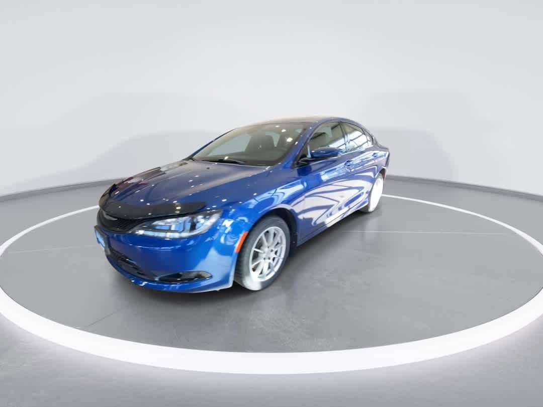 Thumbnail: 2015 Chrysler 200 - 4