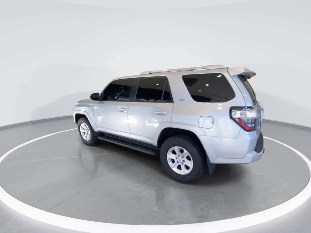 Thumbnail: 2018 Toyota 4Runner - 6