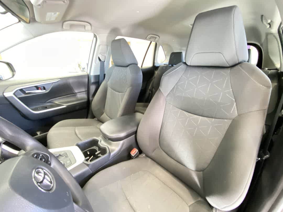 Thumbnail: 2024 Toyota RAV4 - 14