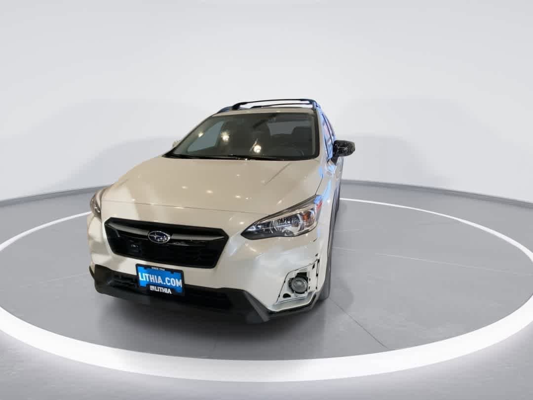 Thumbnail: 2019 Subaru Crosstrek - 3