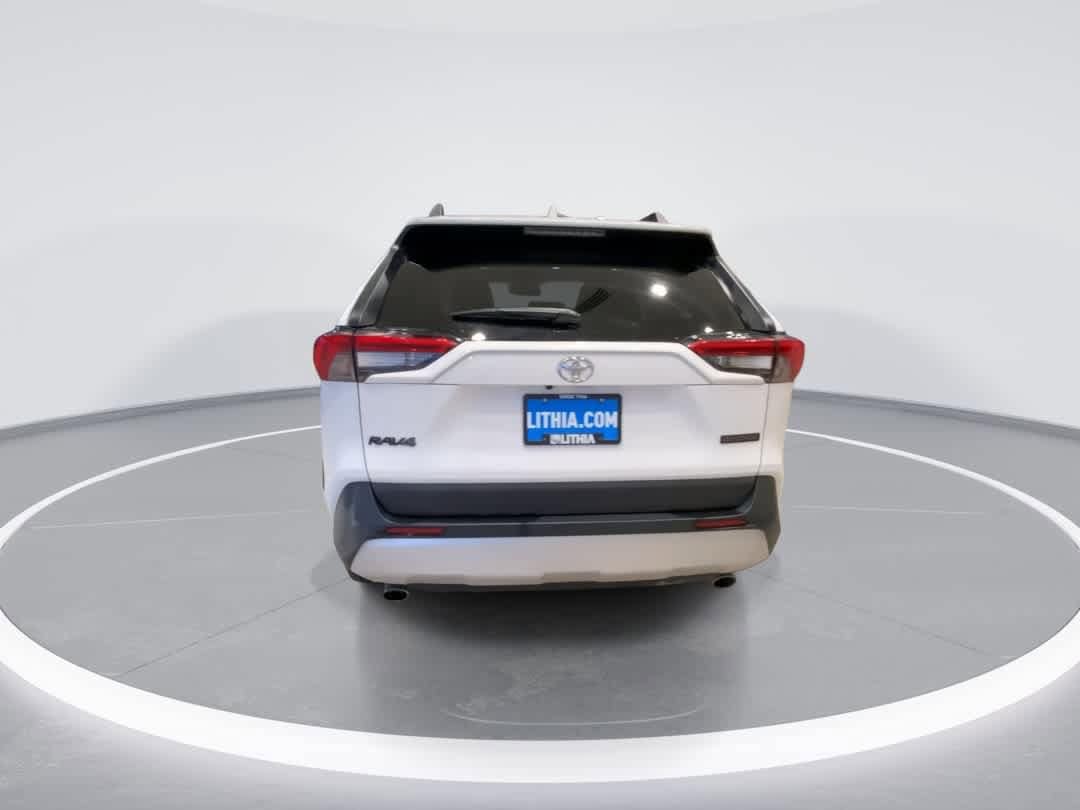 Thumbnail: 2024 Toyota RAV4 - 7