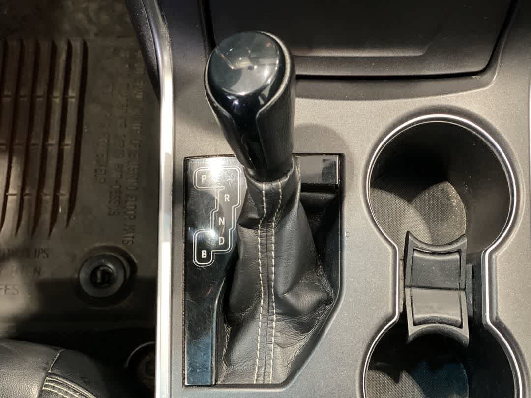 Thumbnail: 2017 Toyota Camry - 22