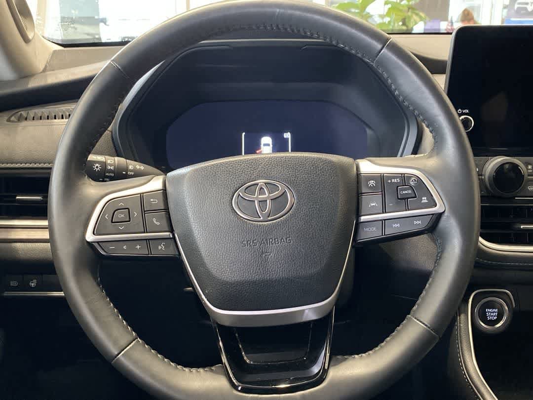 Thumbnail: 2024 Toyota Grand Highlander - 17