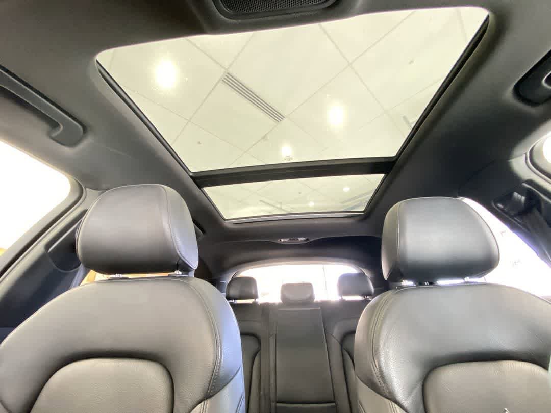 Thumbnail: 2018 Audi Q3 - 25