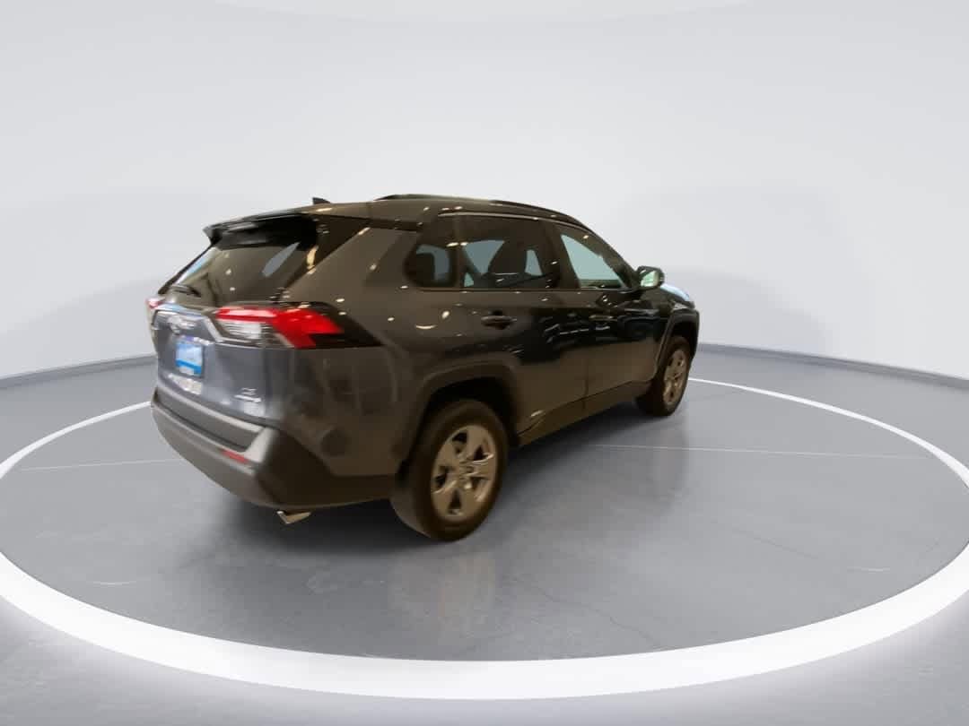 Thumbnail: 2024 Toyota RAV4 - 8