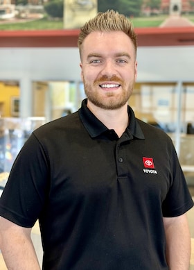 Staff member Jared Benson from ID_672337