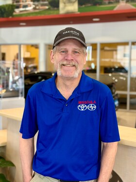 Staff member Kevin Rasley from ID_55d63e