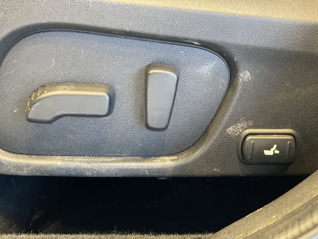 Thumbnail: 2017 Subaru Forester - 15