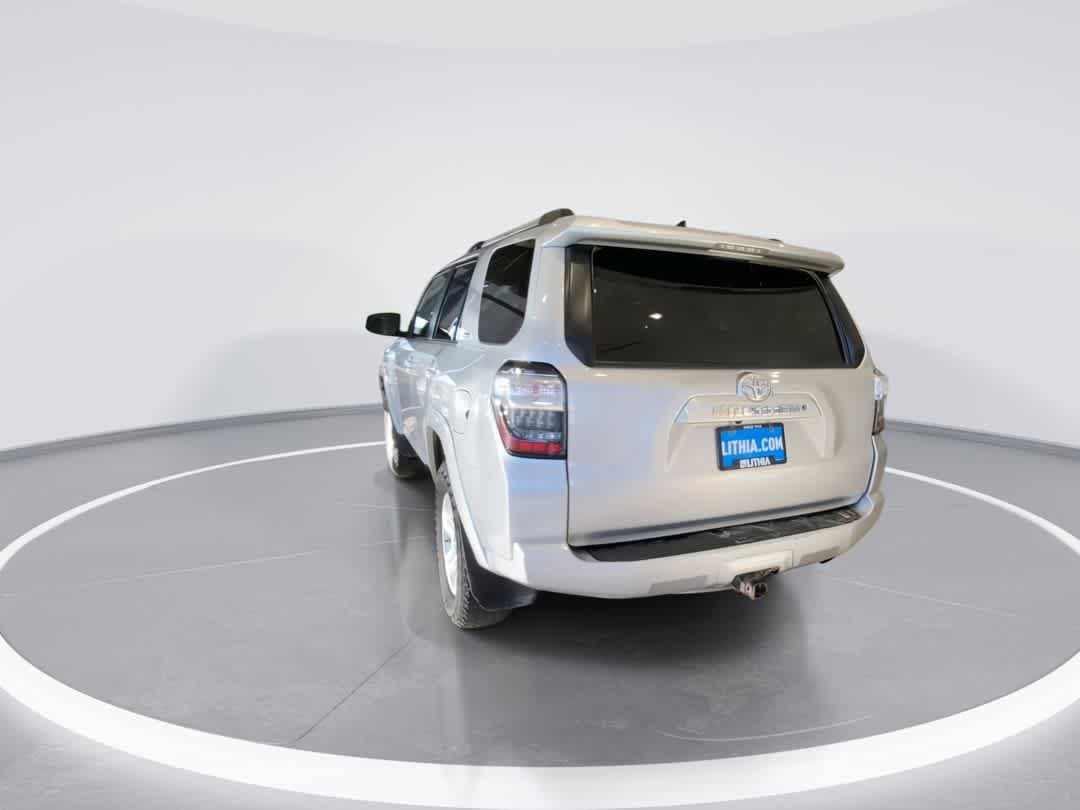 Thumbnail: 2019 Toyota 4Runner - 7