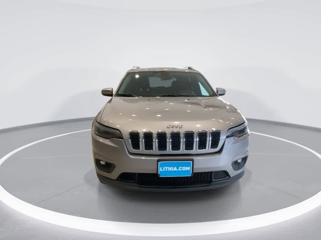 Used 2019 Jeep Cherokee Latitude Plus 4x4 SUV