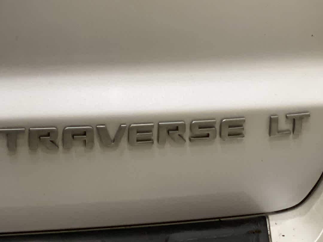 Thumbnail: 2016 Chevrolet Traverse - 12