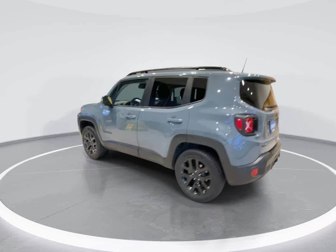 Thumbnail: 2018 Jeep Renegade - 6