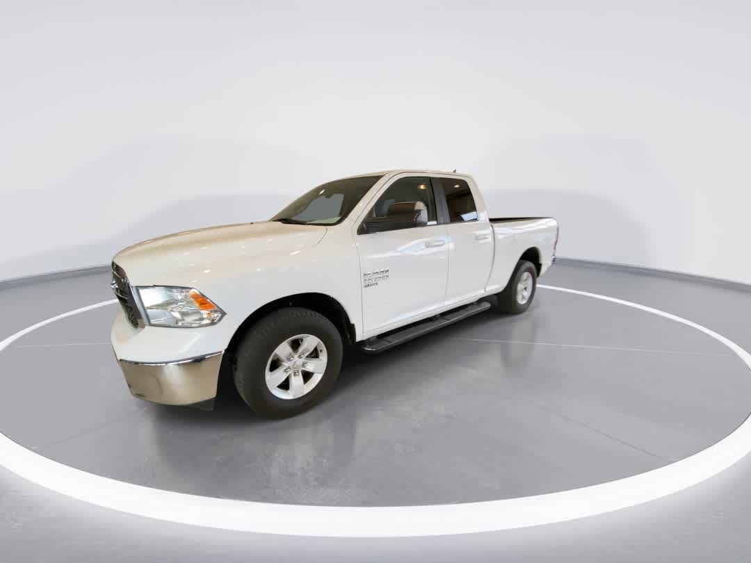 Thumbnail: 2020 RAM 1500 Classic - 4