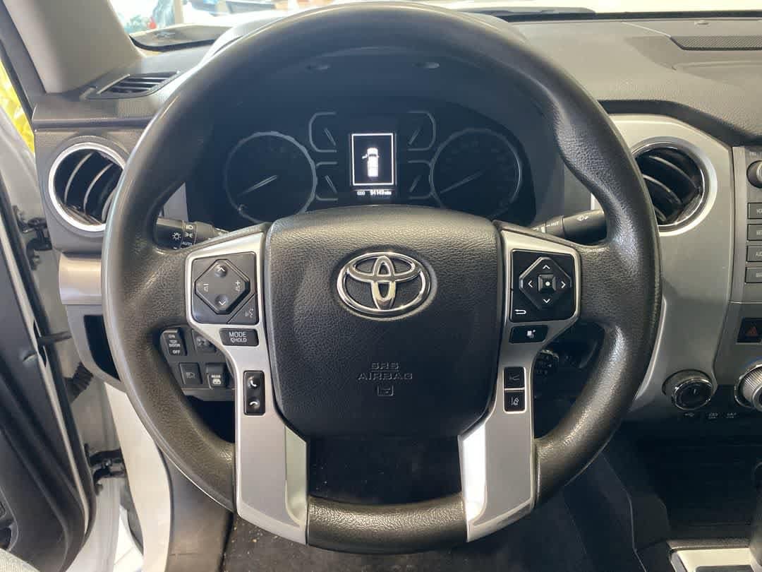 Thumbnail: 2021 Toyota Tundra - 17