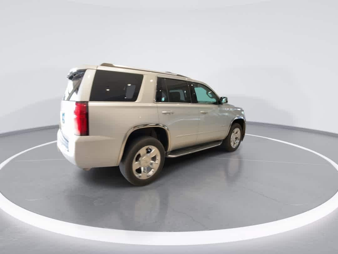 Thumbnail: 2018 Chevrolet Tahoe - 7