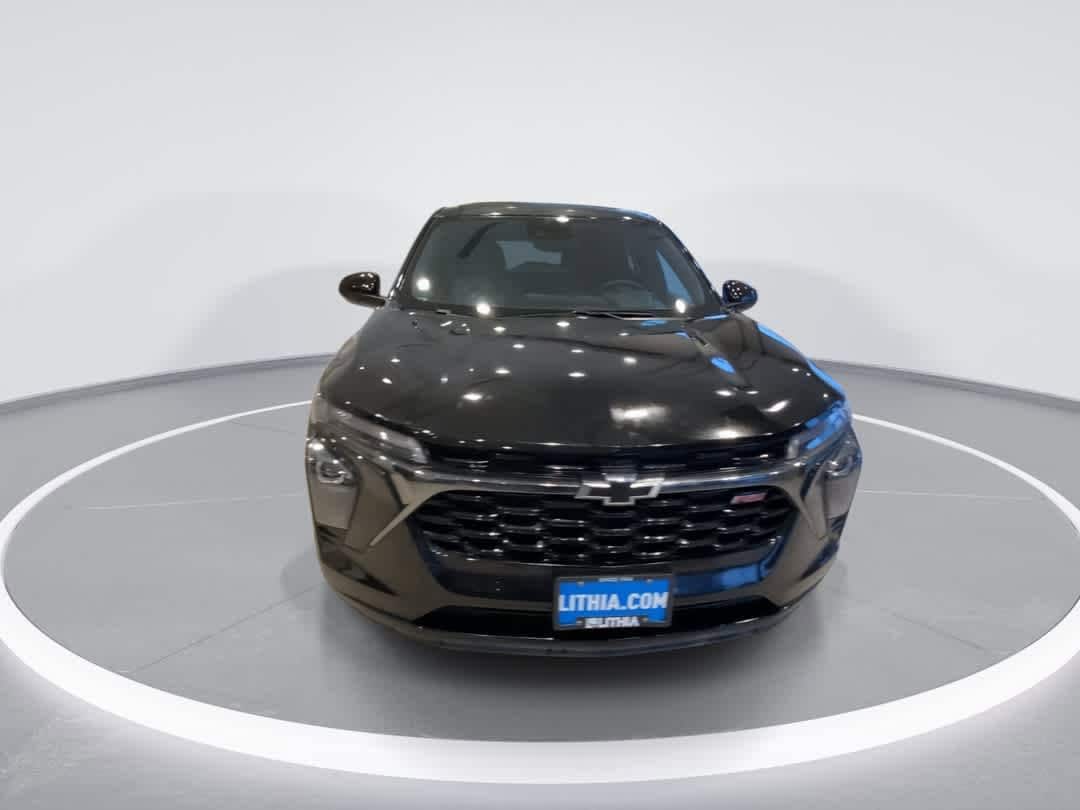 Thumbnail: 2025 Chevrolet Trax - 3