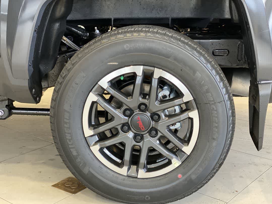 2026 Toyota Tacoma TRD Sport - Photo 12