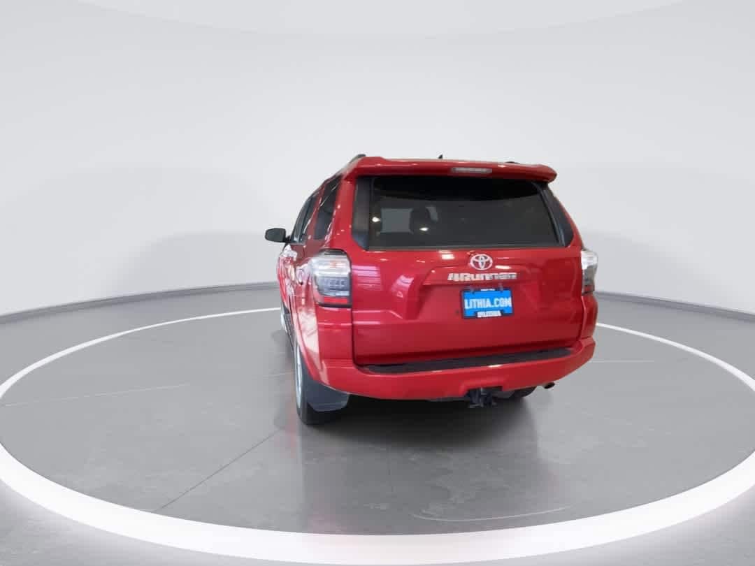 Thumbnail: 2024 Toyota 4Runner - 7