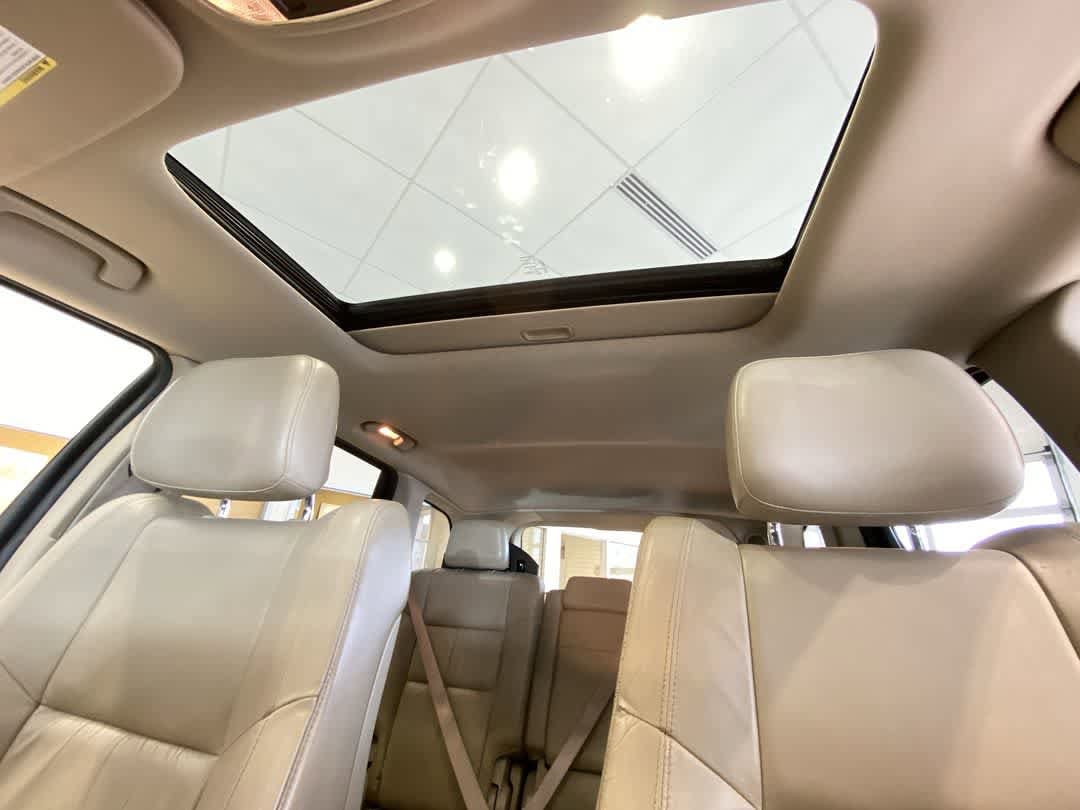 Thumbnail: 2014 Jeep Grand Cherokee - 25