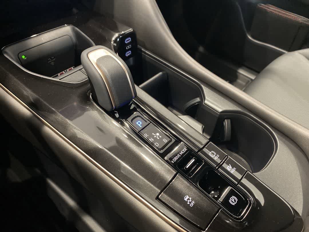 Thumbnail: 2026 Toyota Crown - 19