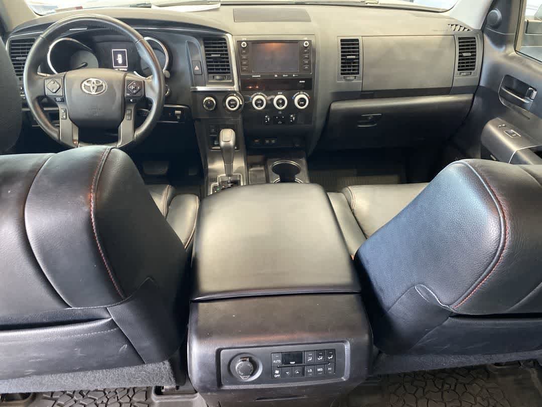 Thumbnail: 2021 Toyota Sequoia - 22